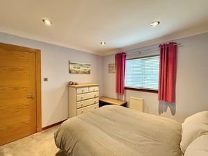 Photo 18- click for photo gallery